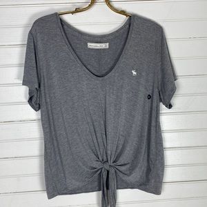 Abercrombie & Fitch Gray Short Sleeve Tee